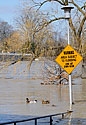 Spring Floods, Thames River, Downtown London - click to enlarge